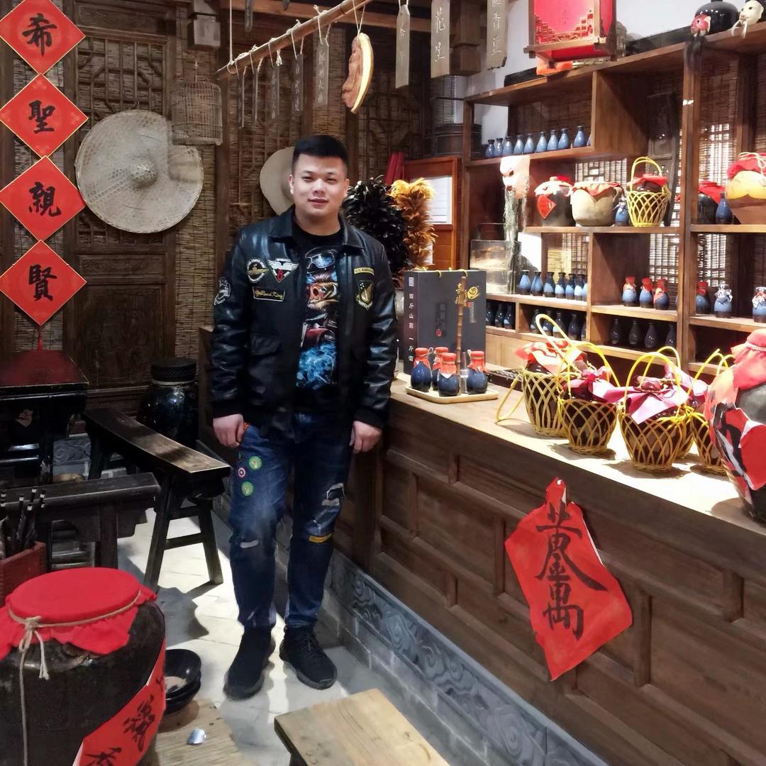 少年感大叔
