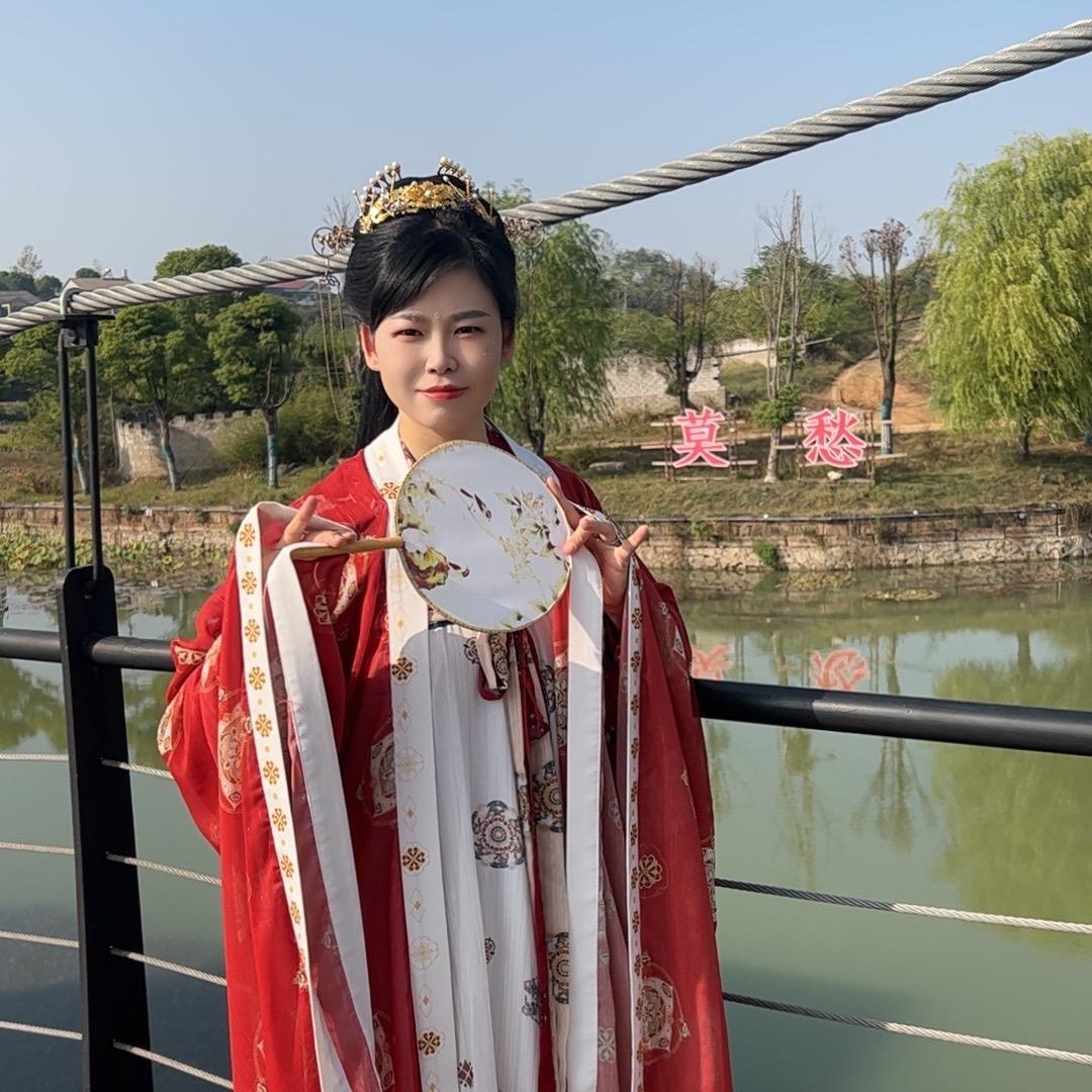 祝氏餐饮～祝福里冯圆圆