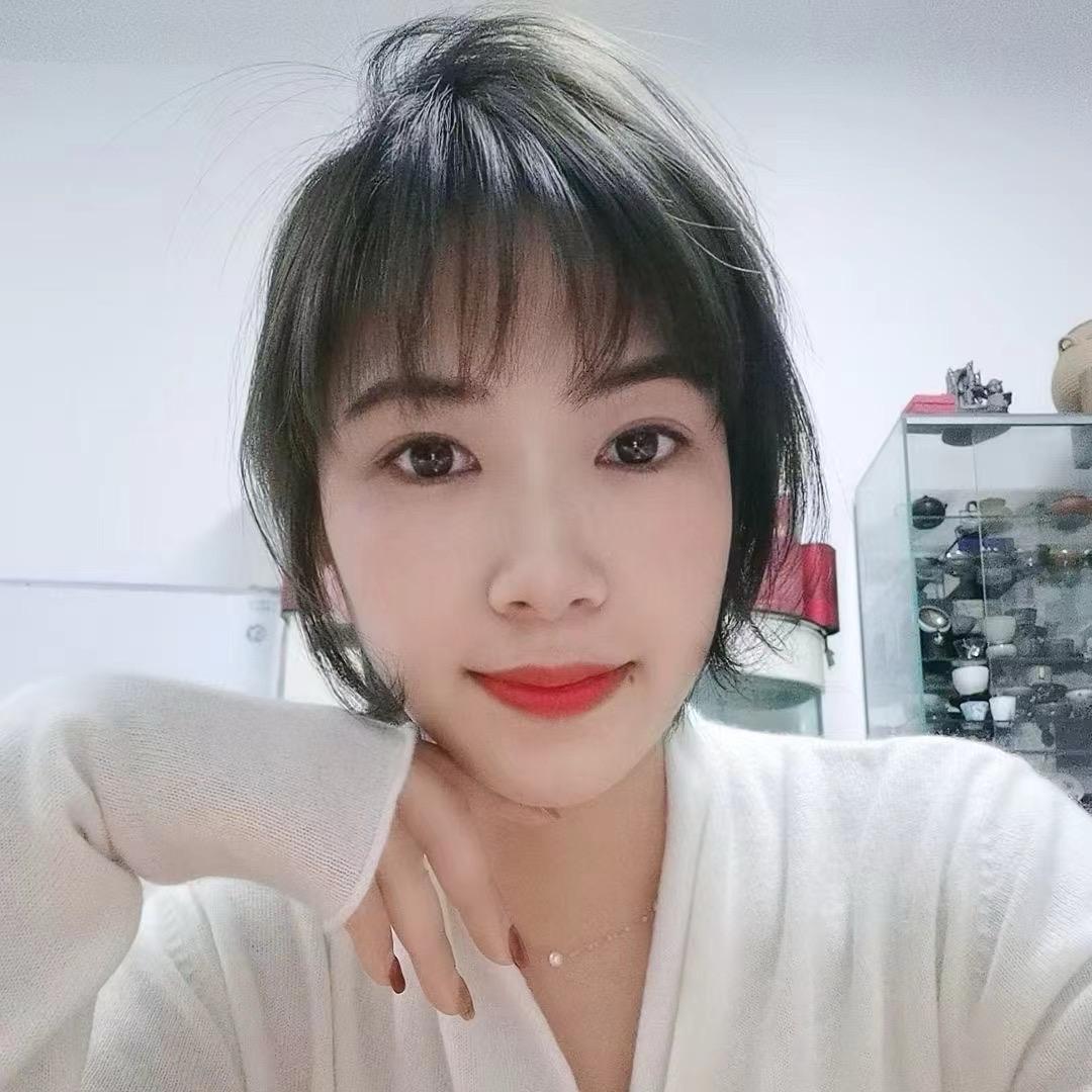 六月