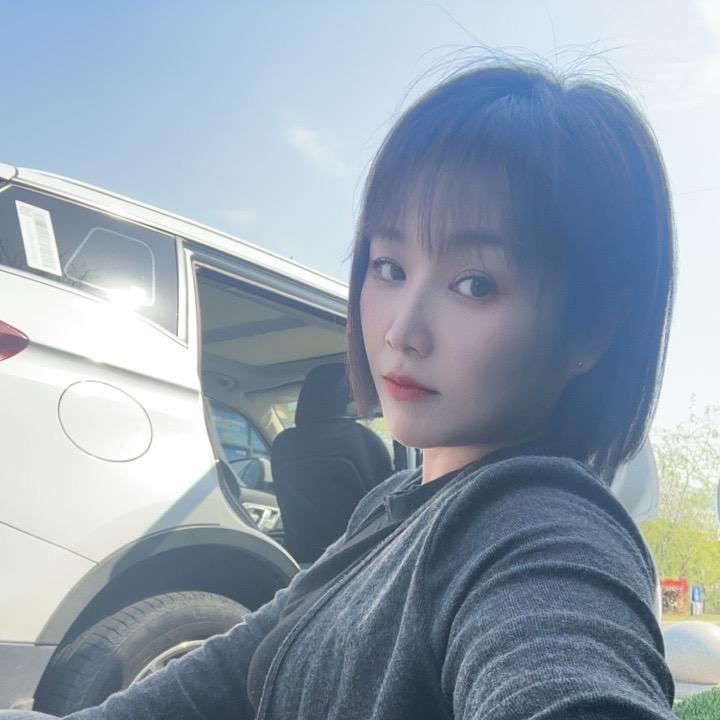 Yi女士