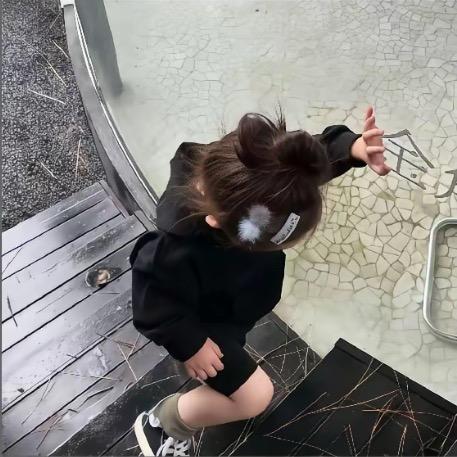 倩倩ovo