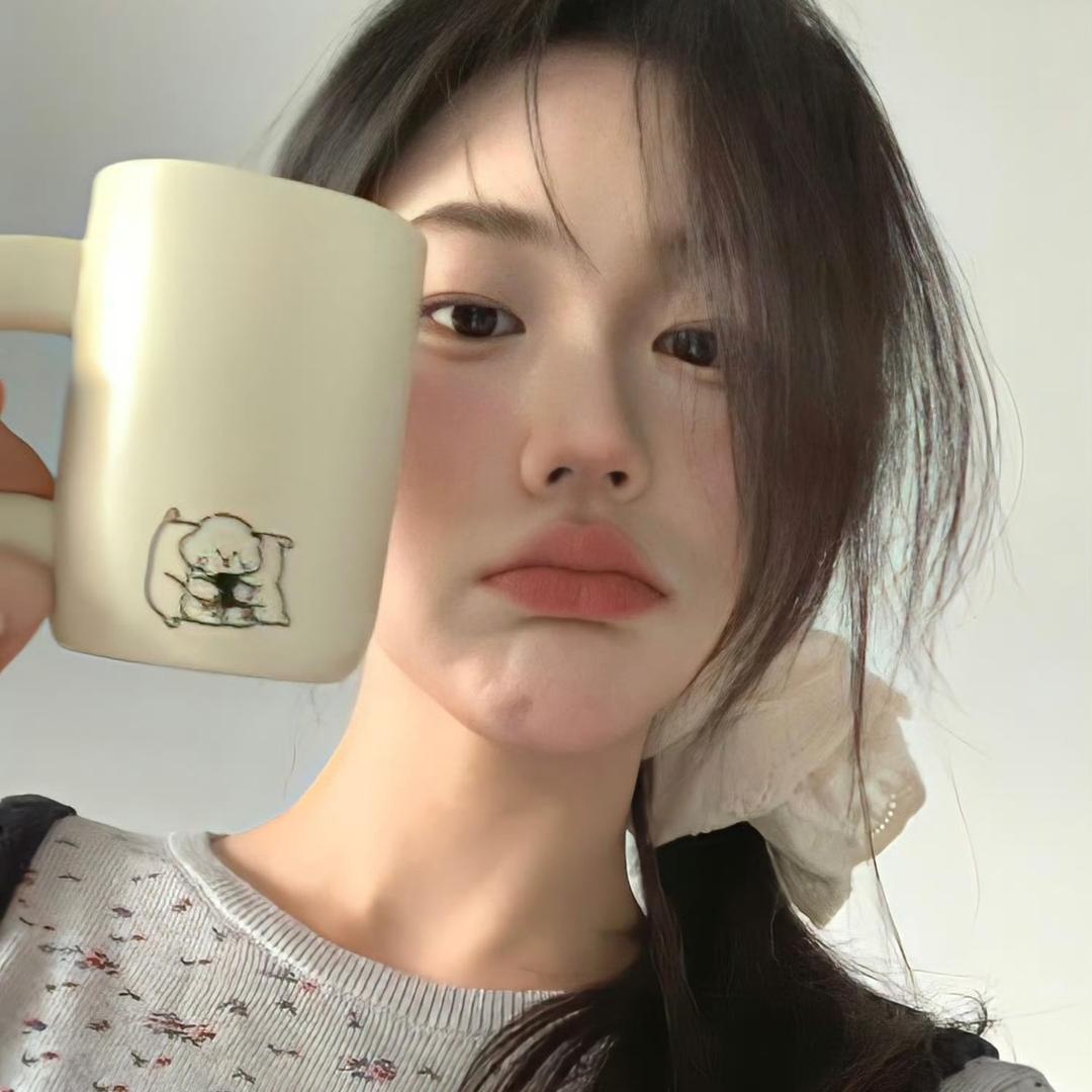 小小汐.