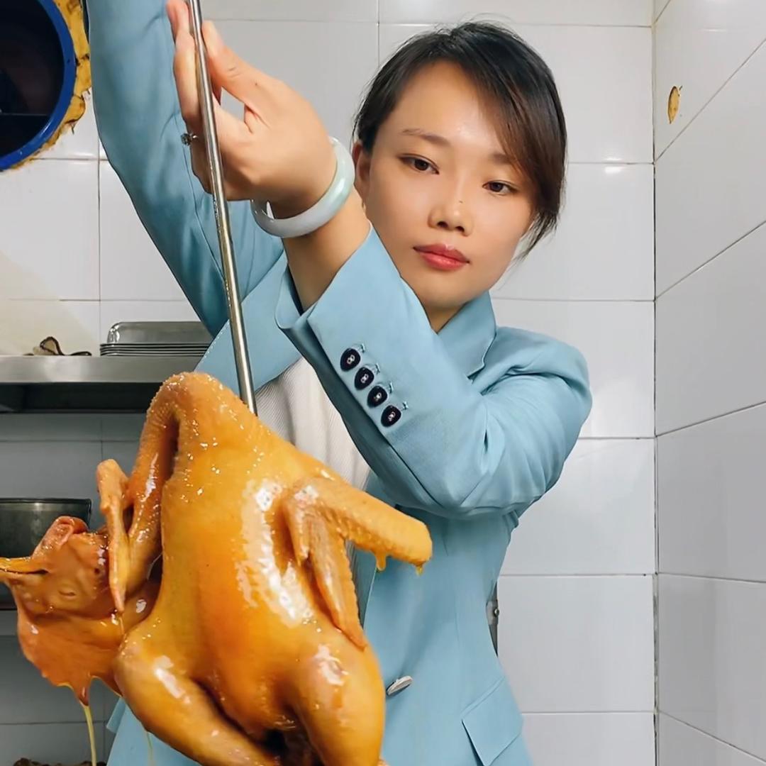 小苏儿教卤肉技术