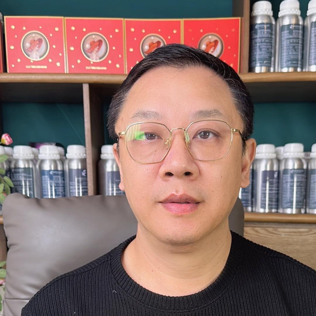 江总香味聊天室