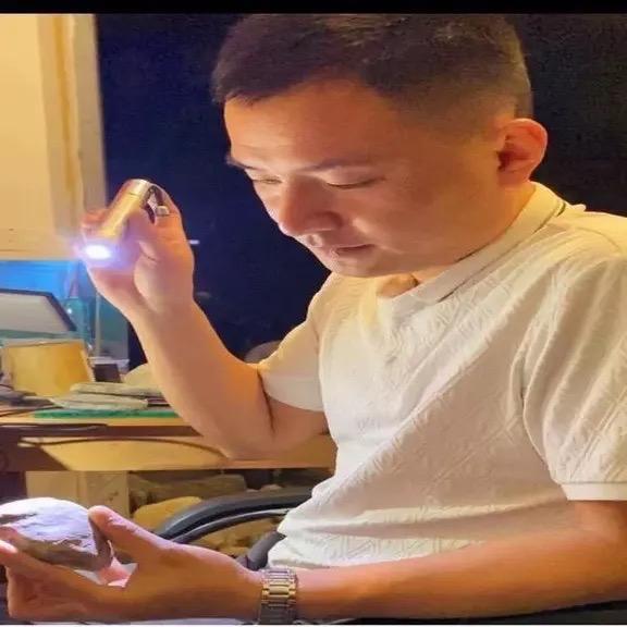妙益翡翠  点点