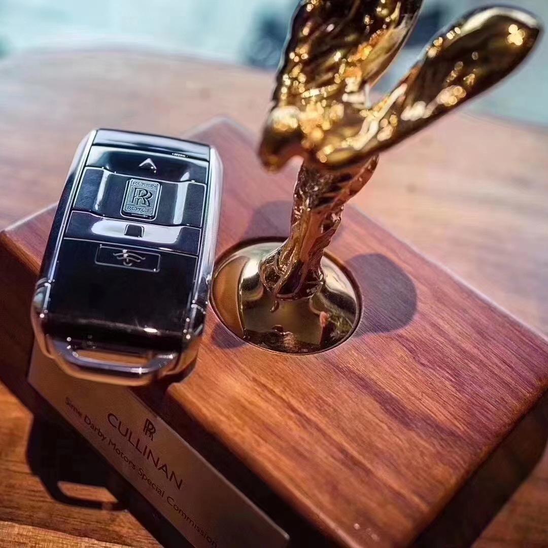 付哥哥·劳斯莱斯·婚车服务