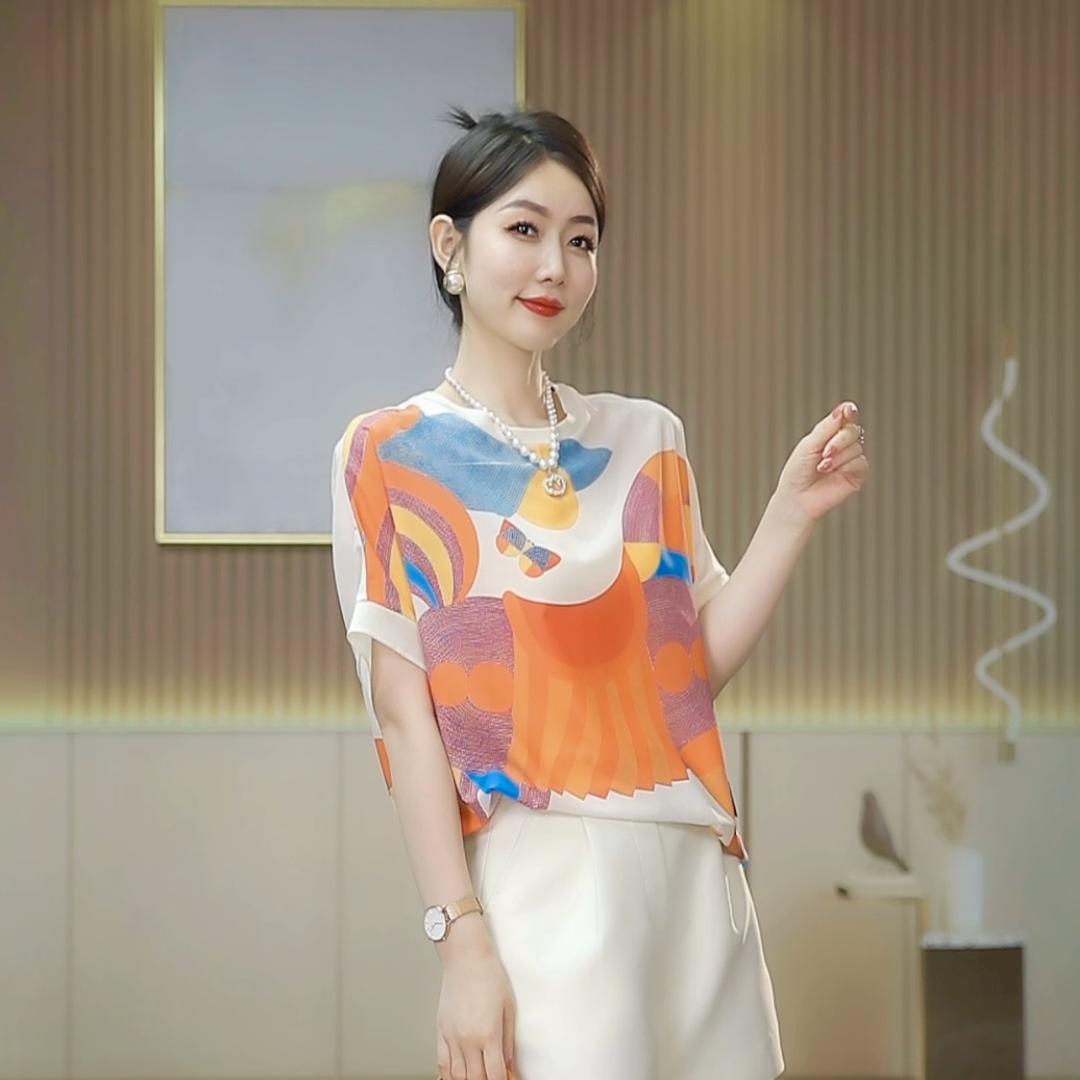 深圳梅小姐原创设计服饰