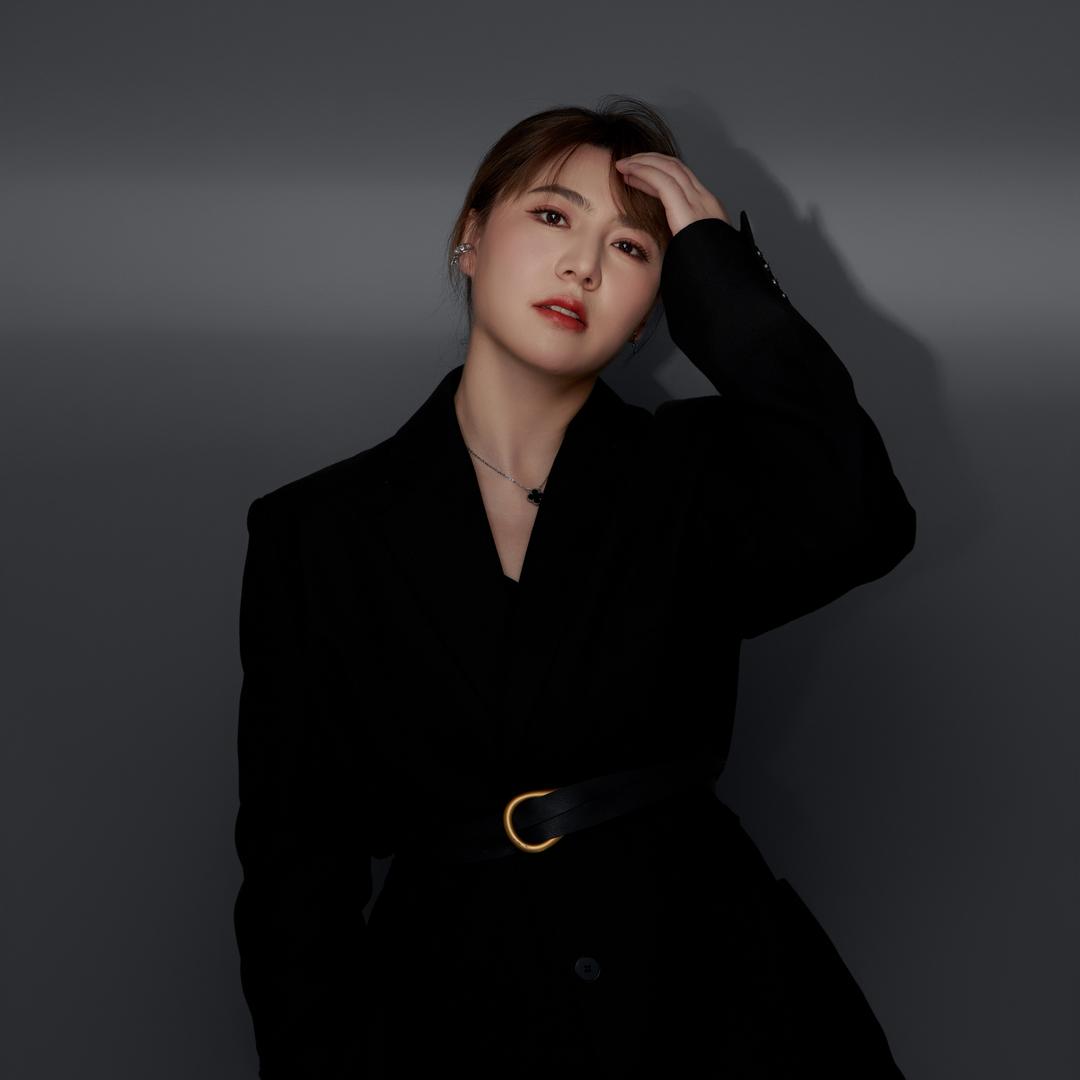 标榜美发华阴标榜烫发~郝佩