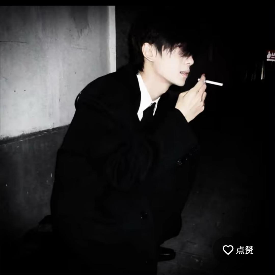 主角 ￴ ￴ ￴ ￴ ￴￴ ￴￴