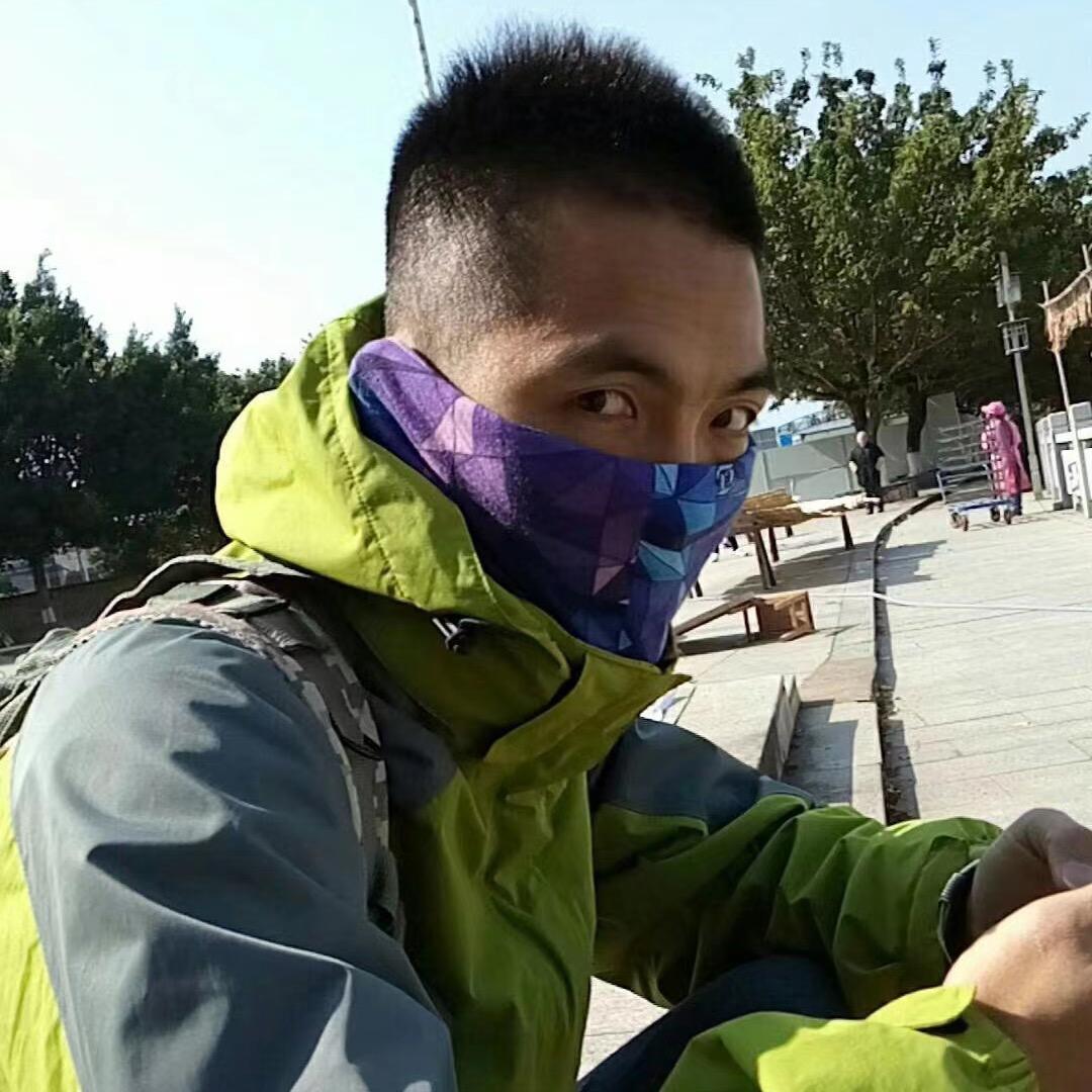 地缚灵   龟佬