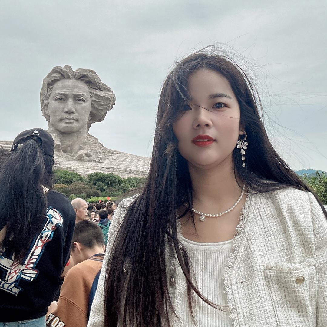 杨华