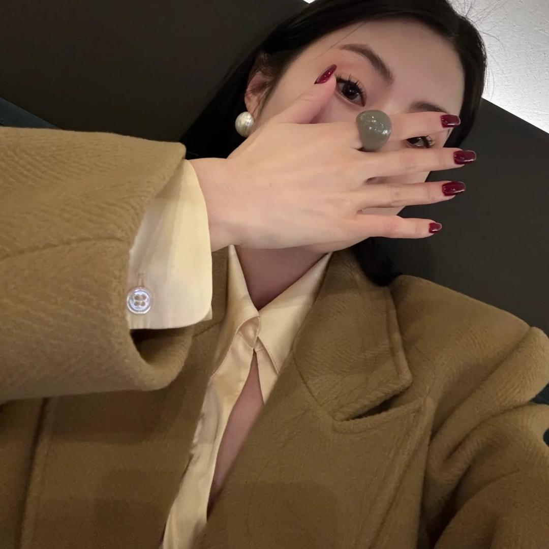惠来县百幕迎服装店