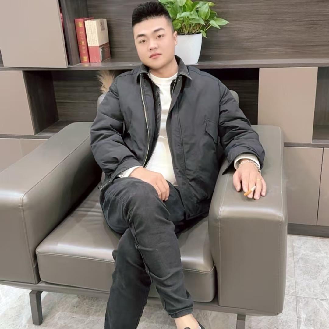 阿龙   【游三传媒】