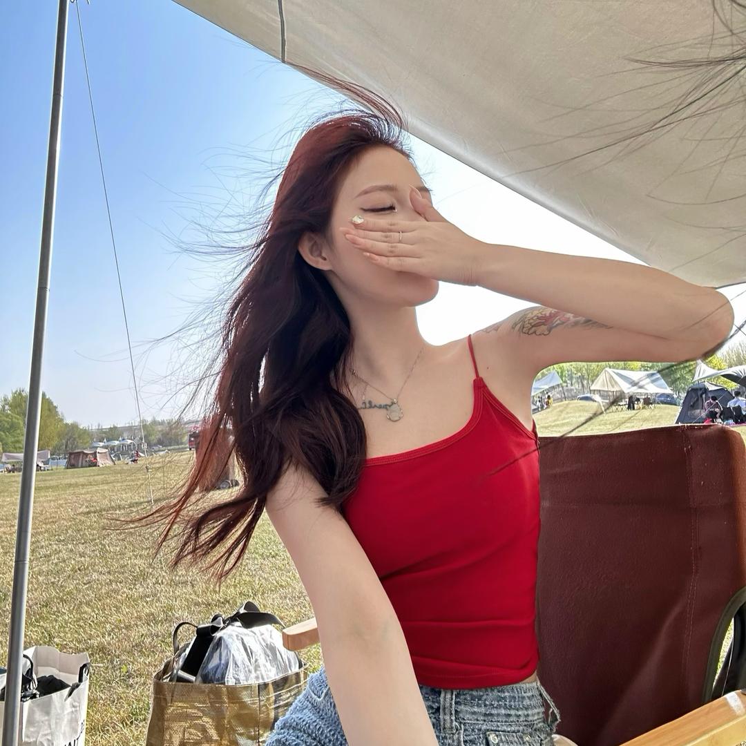 Cw—