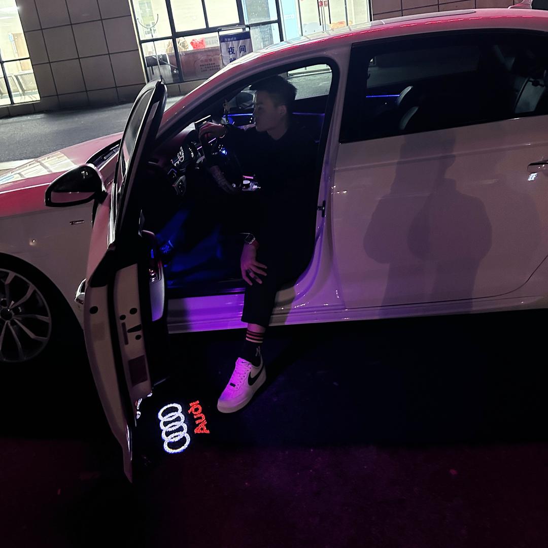 军