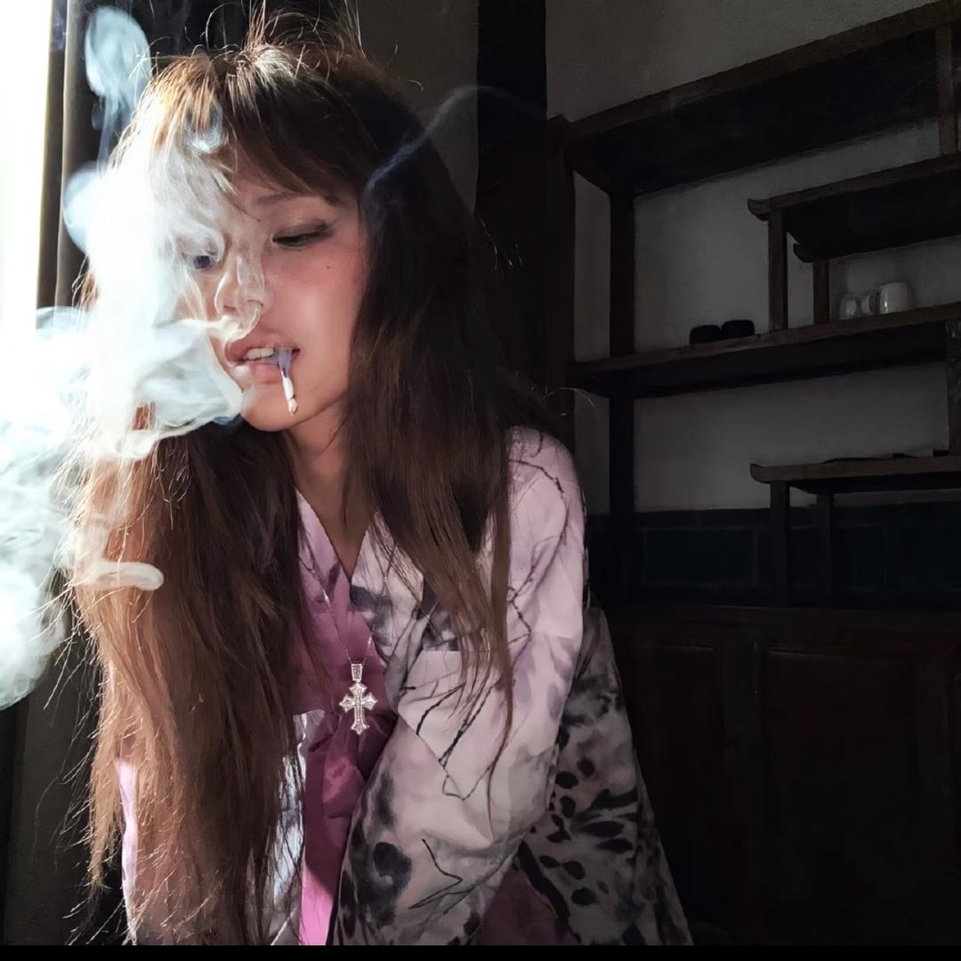纯爱艺术家🥐