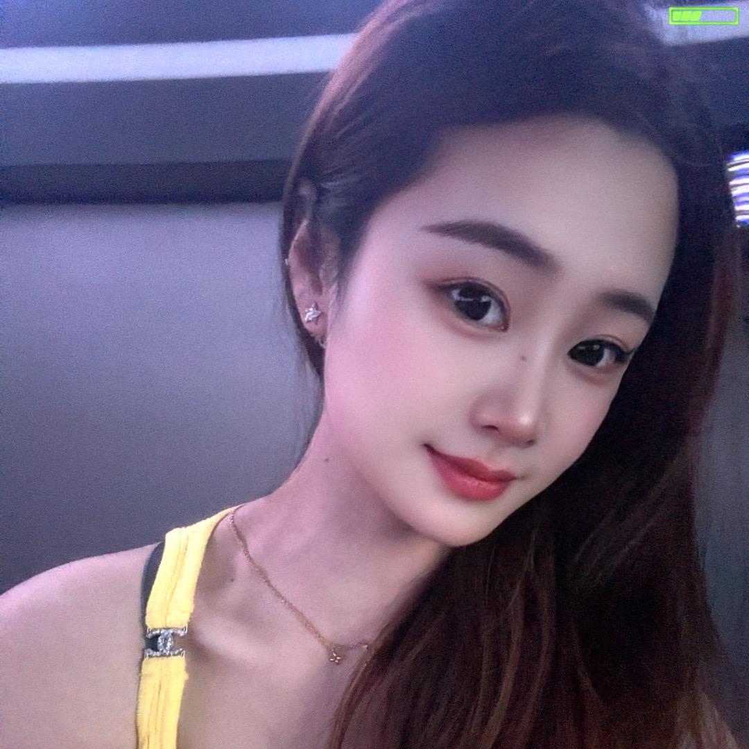 M 🖤 M