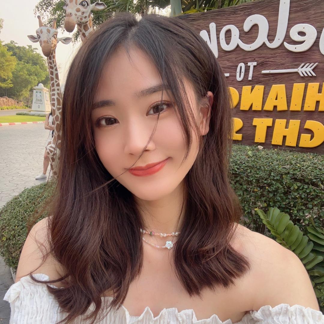 小C爱长痘