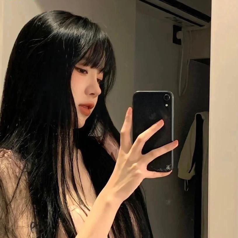 梅子吖😘