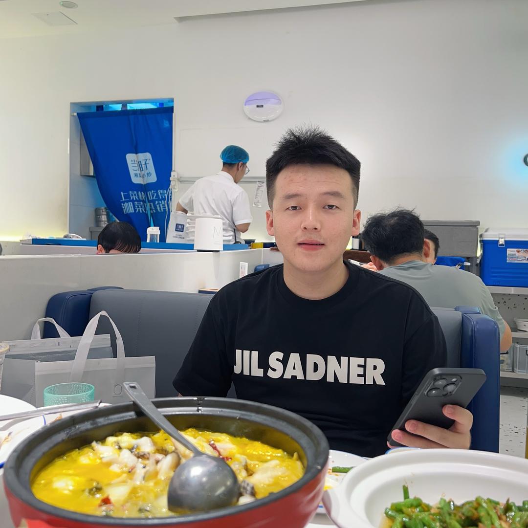 八方通讯「折叠屏」