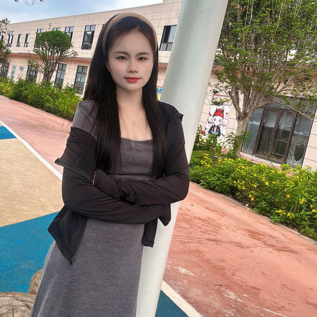 zhang.ˇ