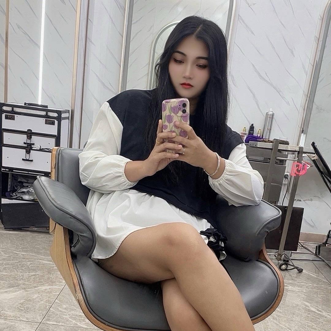 ☆.花⃐༾花̥᷃喲̨⃐*