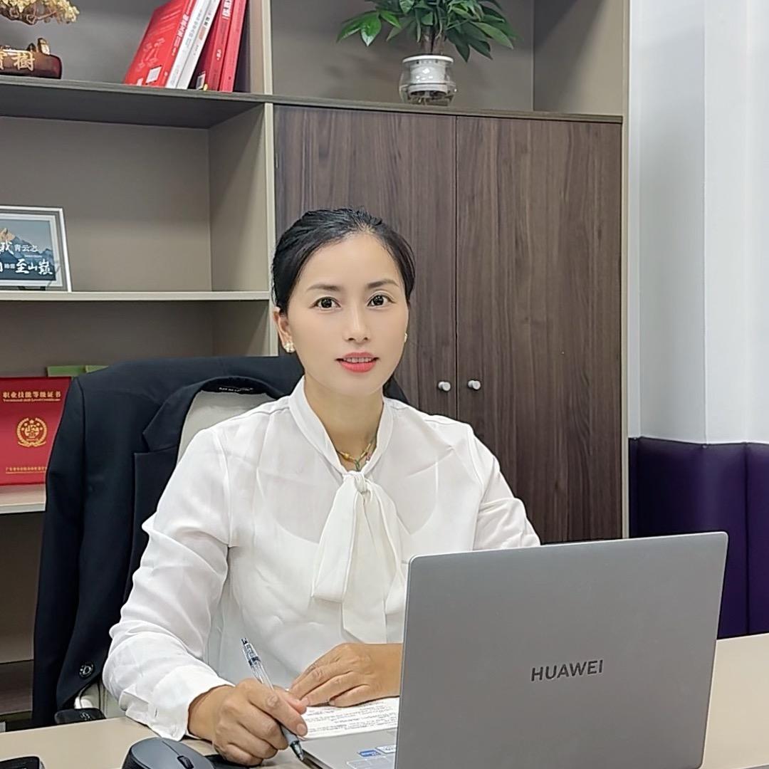 佛山田管家家政—月月老师