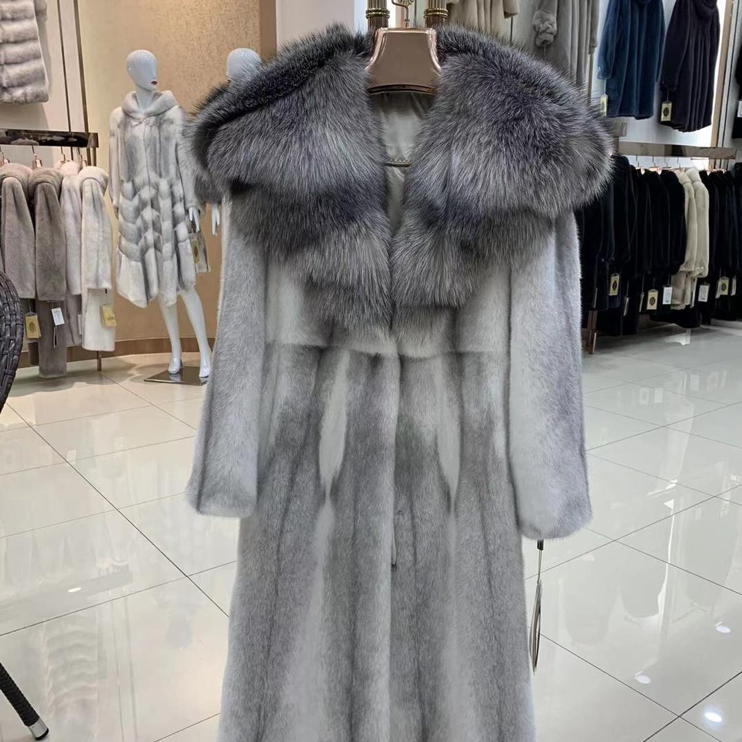 奥朵盛兰皮草行