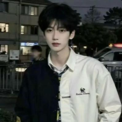 赵潞锶（见过汪苏泷版）