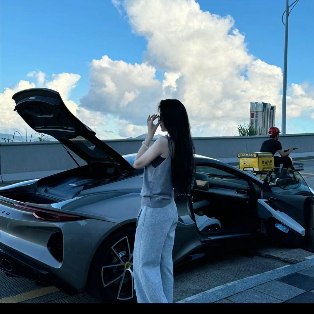 李李（实力宠粉）