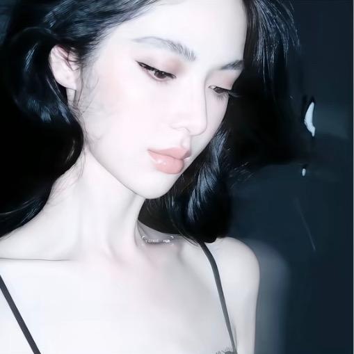 38岁绝美后妈