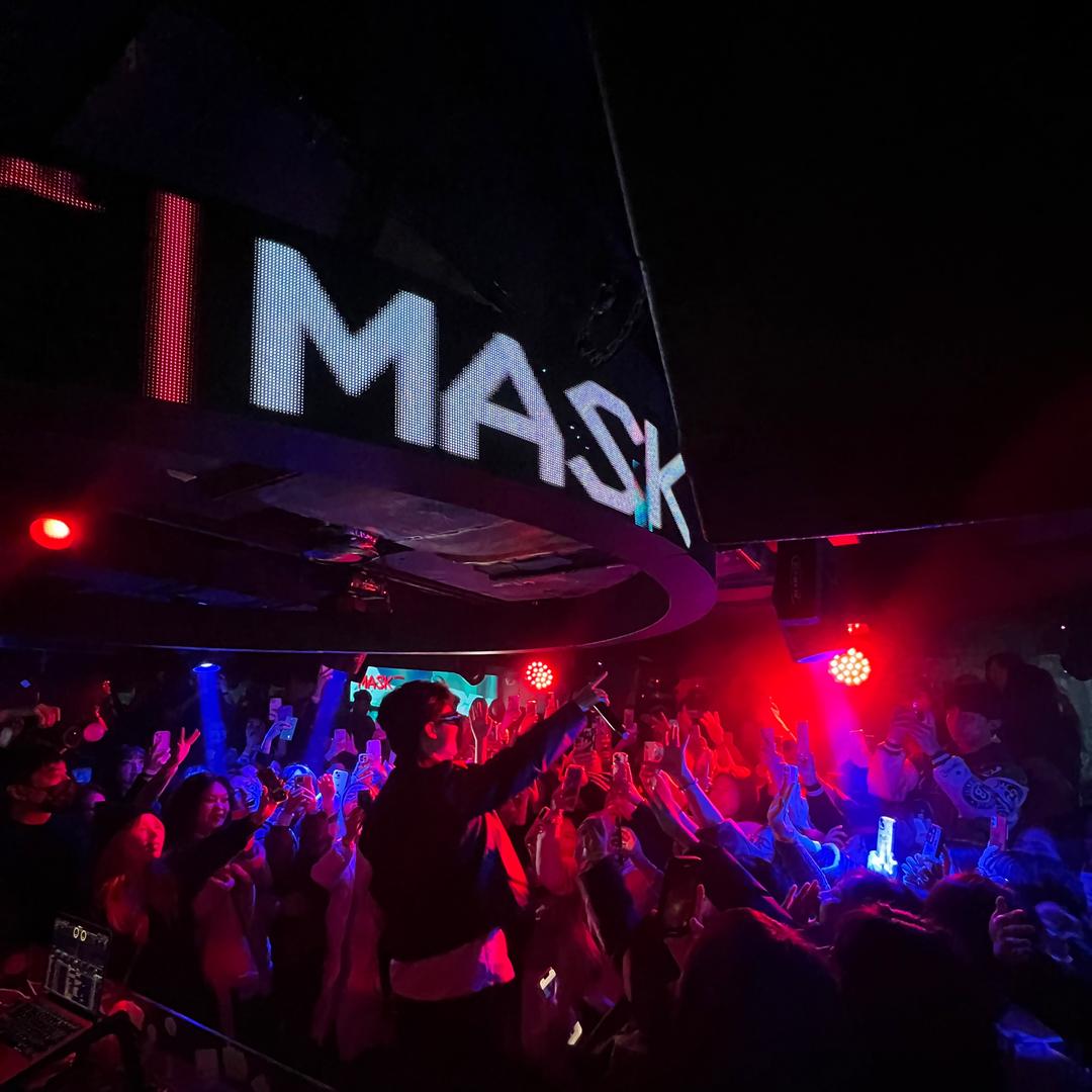 MASK-029