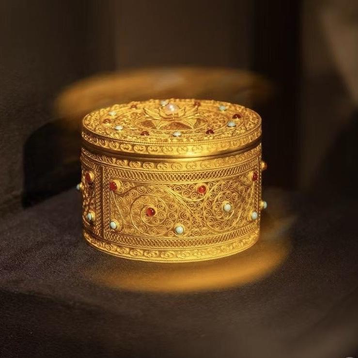 水贝鑫然黄金珠宝店二号馆