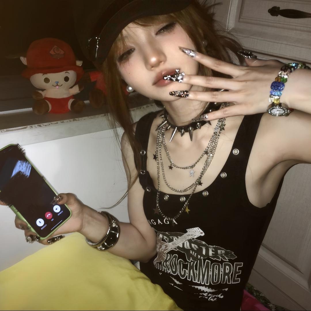央鐖. ★