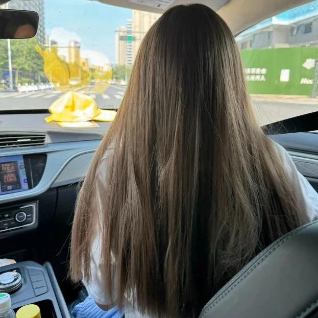 爆炸的齐刘海💥