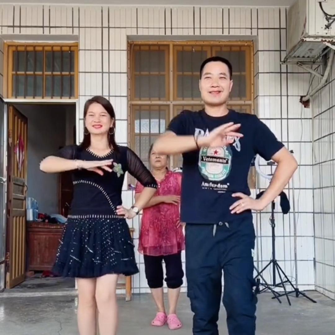 锋哥舞蹈助理号
