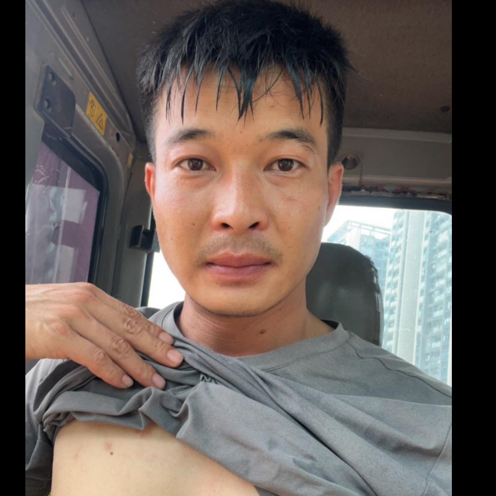 深圳机械买卖挖机顶班(宝)