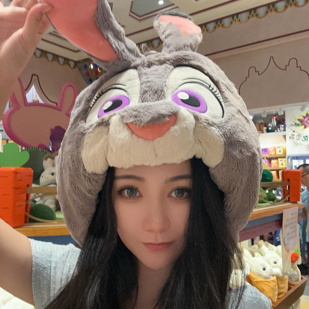 奥黛丽·胖猫