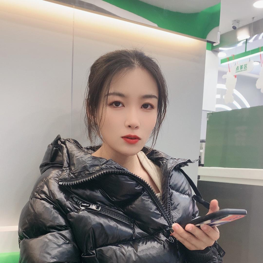 努力打卡的叶子🍃