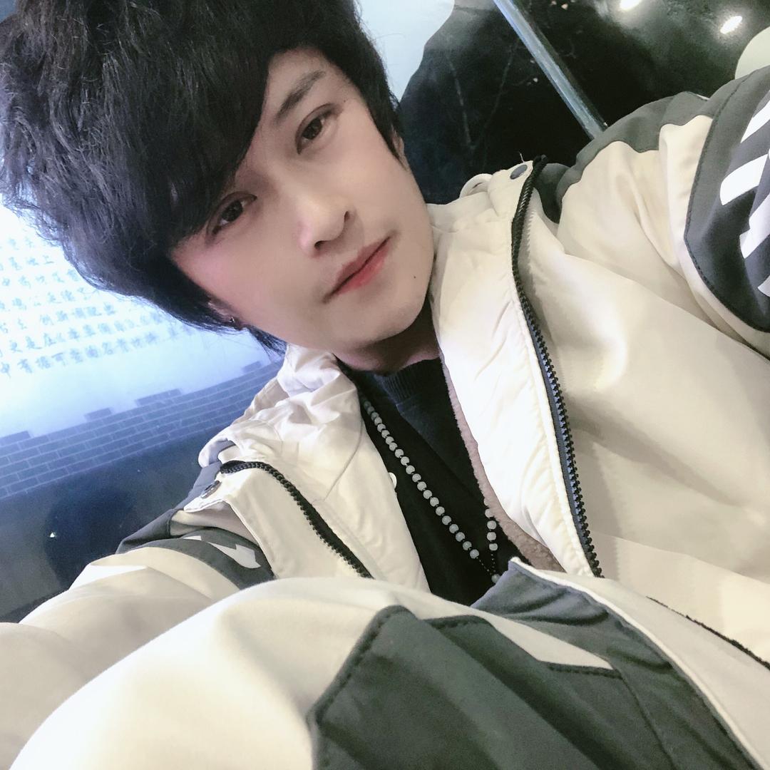 《疯魔》斌少爷