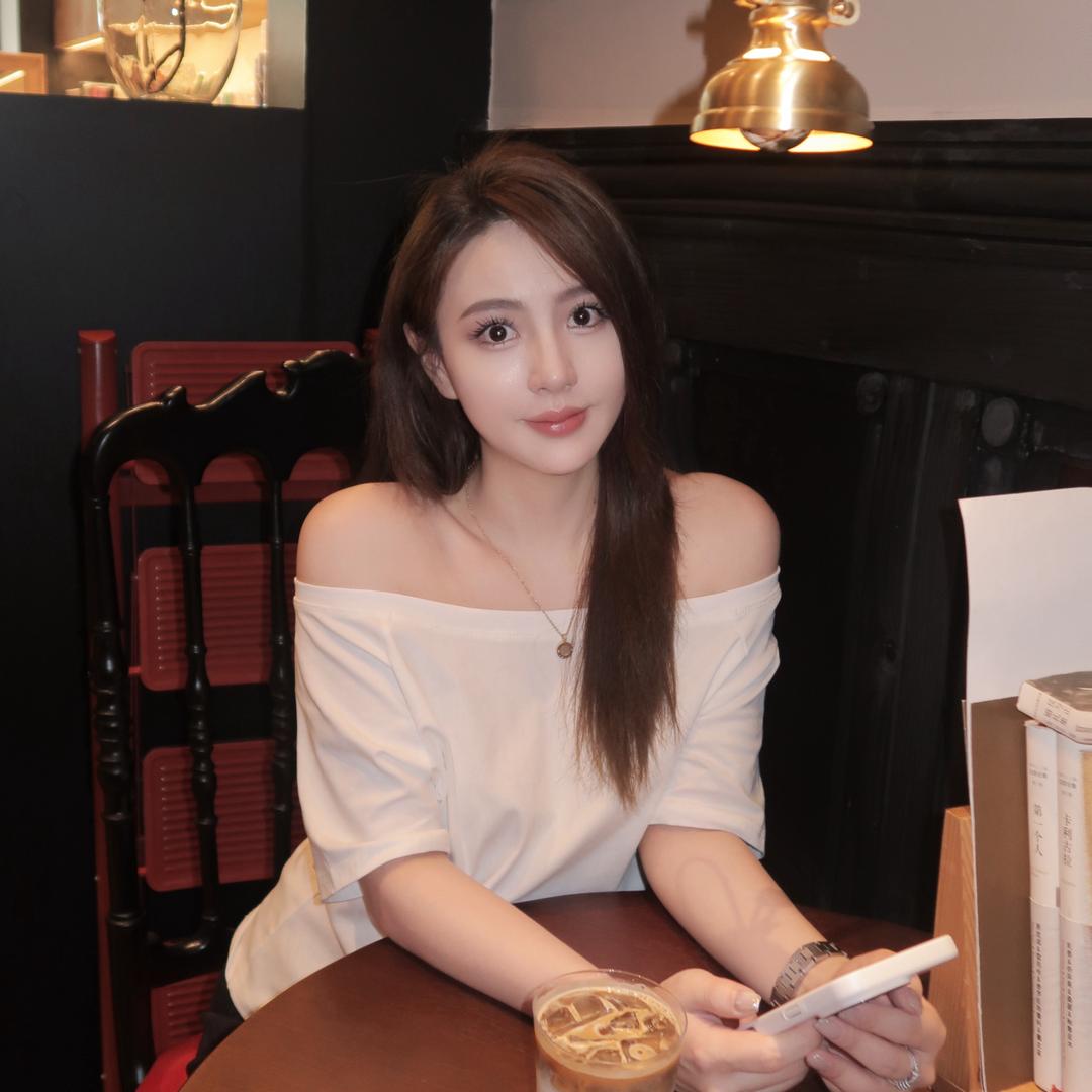冰冰不bb.