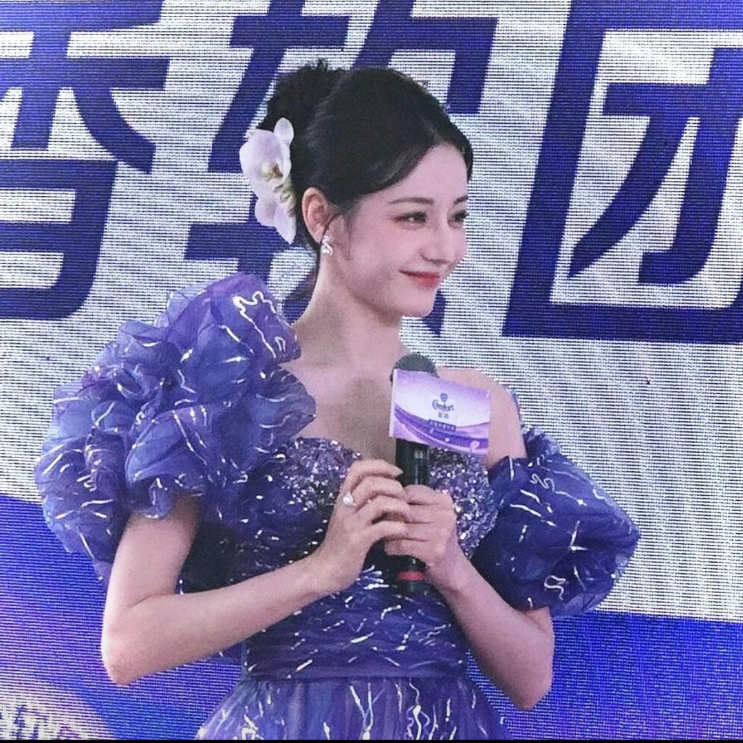 我脸¹点也不圆