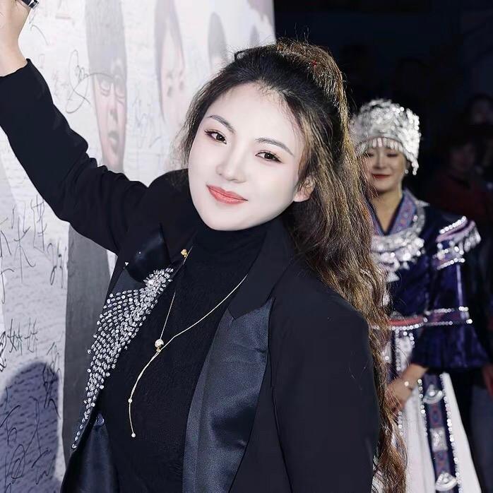 卡妈（混血王子）卢卡斯直播授权小卡