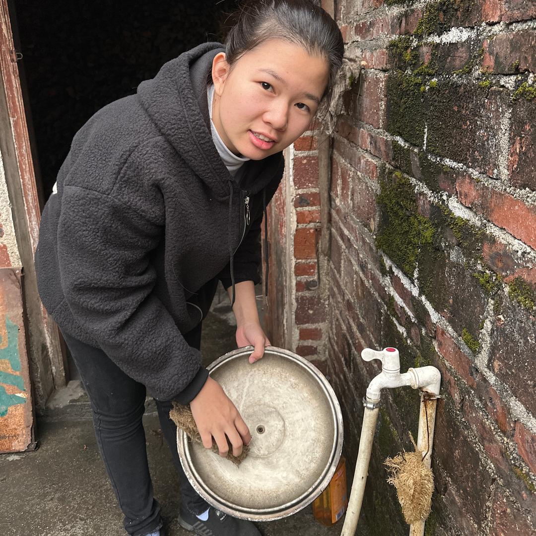 农村坚强小悦儿