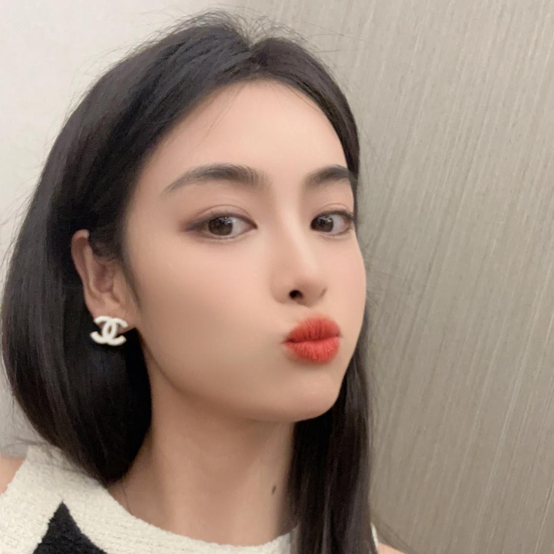 韩老师不是老师