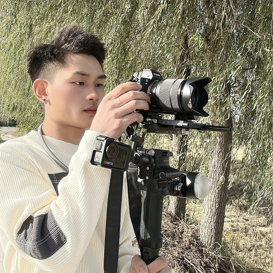 小伟锅锅～📷