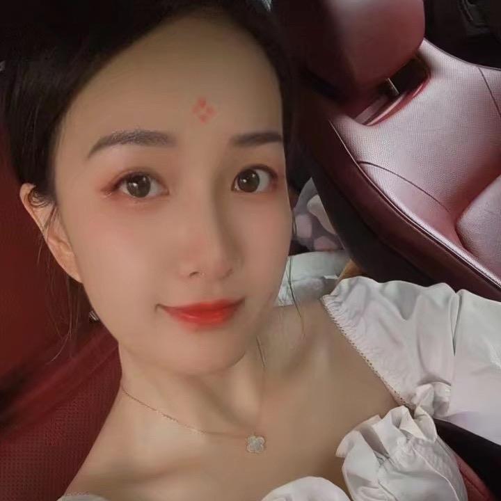 糖糖爱吃糖