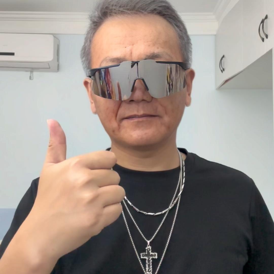 爱吃的刘同学