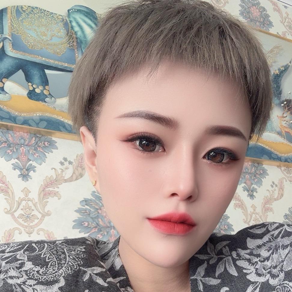 又帅又飒女烧烤师
