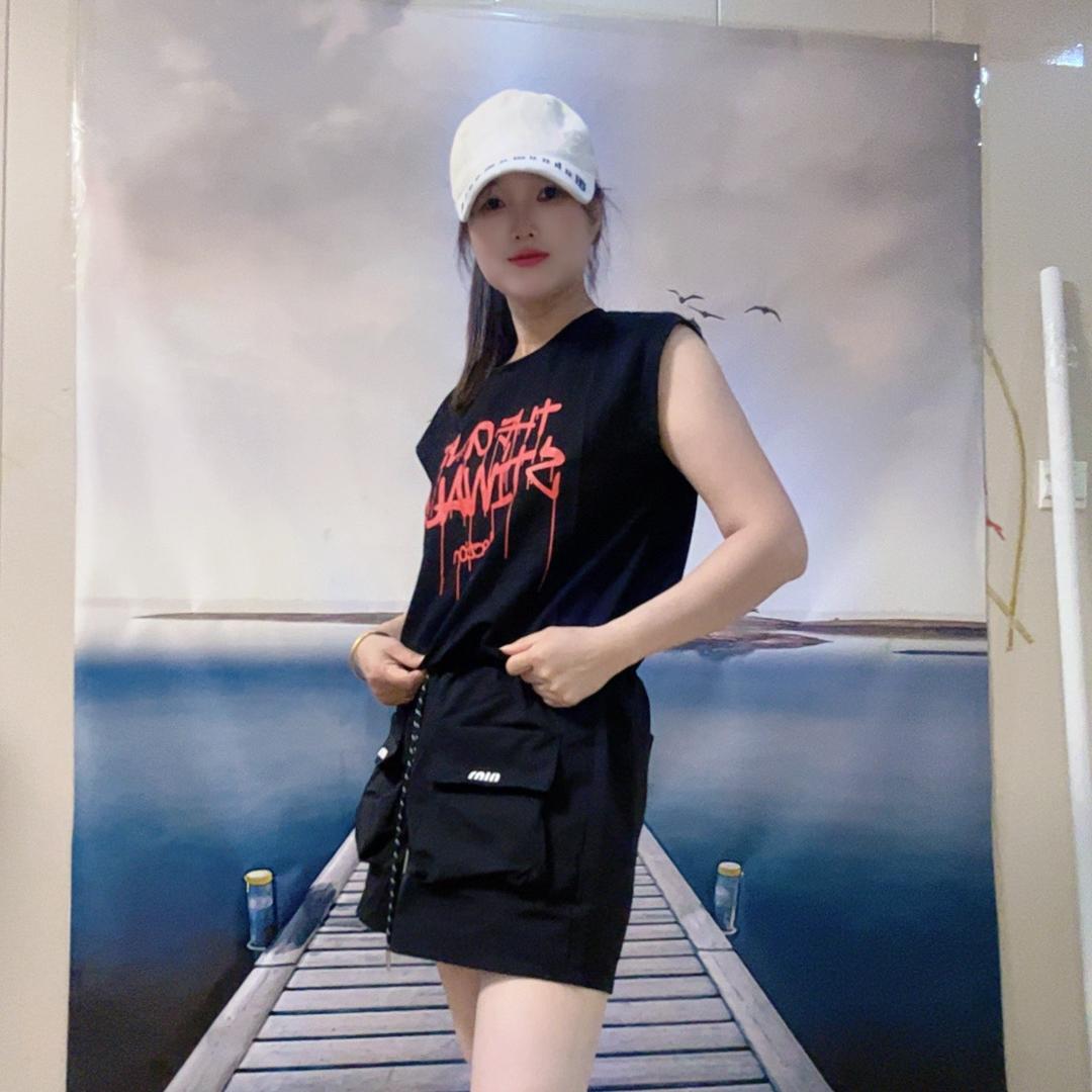 彤彤服装百货